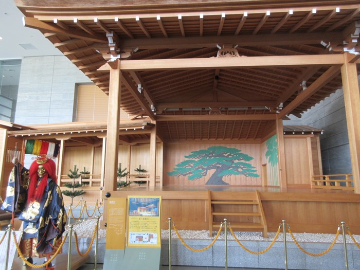 【大人の休日倶楽部パス旅】⑩旧米沢高等工業本館(山形大学工学部)【米沢さんぽ】_b0009849_2063520.jpg