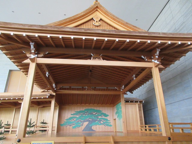 【大人の休日倶楽部パス旅】⑩旧米沢高等工業本館(山形大学工学部)【米沢さんぽ】_b0009849_2064585.jpg