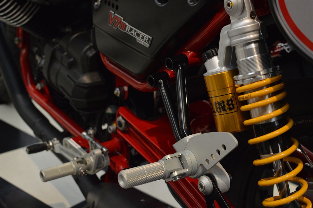 MOTO GUZZI V7Ⅲ RACER 入荷!_d0099181_2234146.jpg
