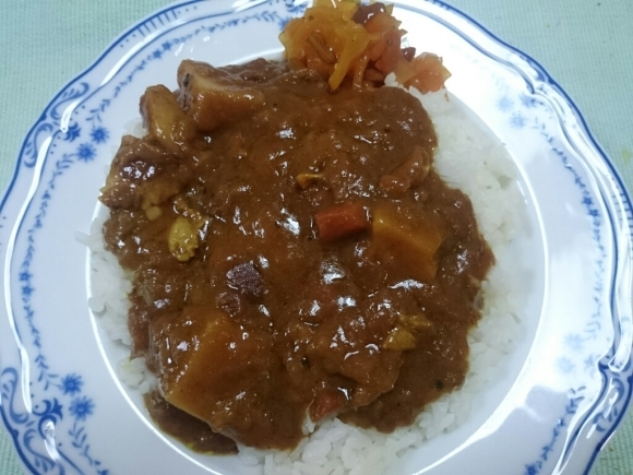 7/3夜勤明けその2 S&B ゴールデンカレーバリ辛 + サントリーのんある気分3種の柑橘サワーテイスト_b0042308_03281325.jpg