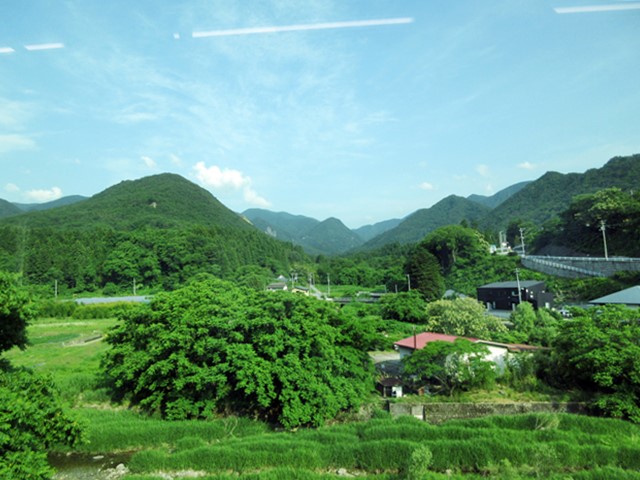 【大人の休日倶楽部パス旅】⑪米沢から山形経由で仙台まで【初めての仙山線】_b0009849_10111970.jpg