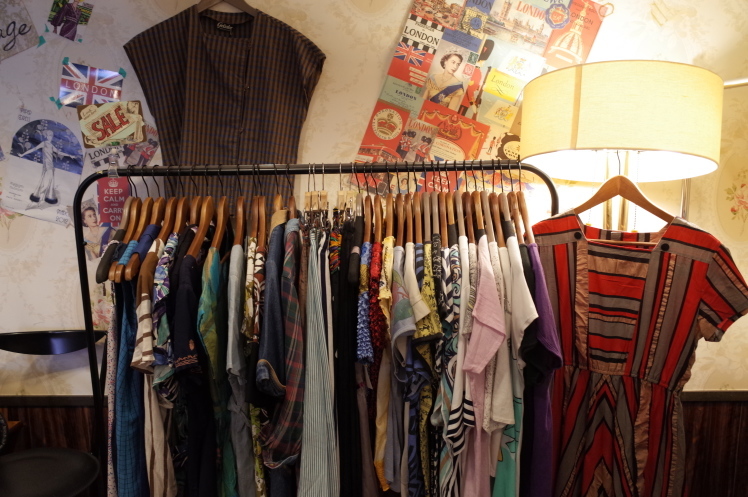 From Vintage Room☆Vintage Item Summer Sale♪♪_e0269968_19062667.jpg