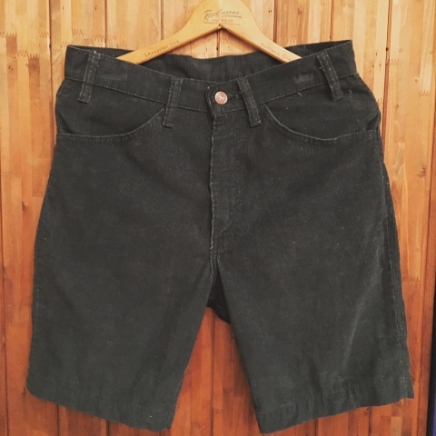 1970-80s \" Levi\'s \" white-tab VINTAGE - CUSTOM - CORDUROY SHORTS . ※ 新入荷 致しました ！_d0172088_22464491.jpg