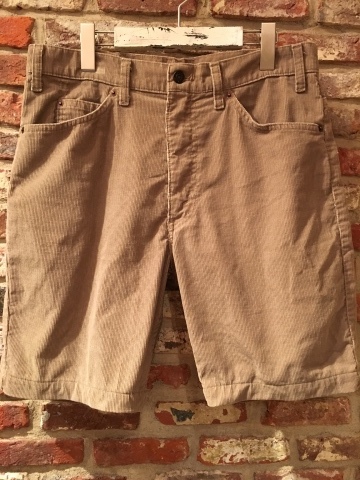 1970-80s \" Levi\'s \" white-tab VINTAGE - CUSTOM - CORDUROY SHORTS . ※ 新入荷 致しました ！_d0172088_23031169.jpg