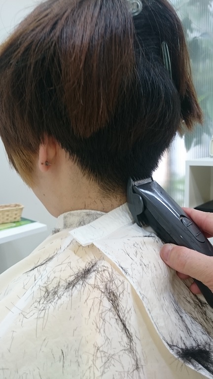 刈り上げ_f0172281_6393191.jpg