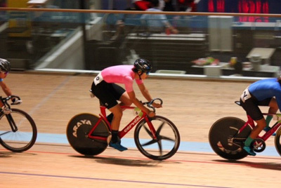 金栄堂サポート:日本大学自転車競技部・沢田桂太郎選手 全日本学生選手権トラックご報告&インプレッション!_c0003493_09083566.jpg