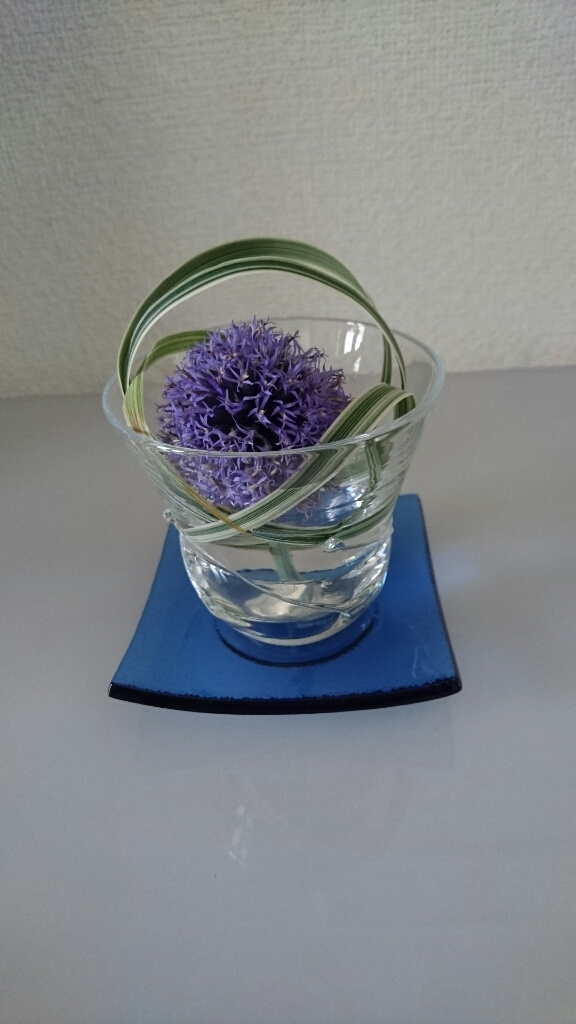 フラワーレッスン〜小さなガラスの器の花あしらい〜_b0311616_16012041.jpg