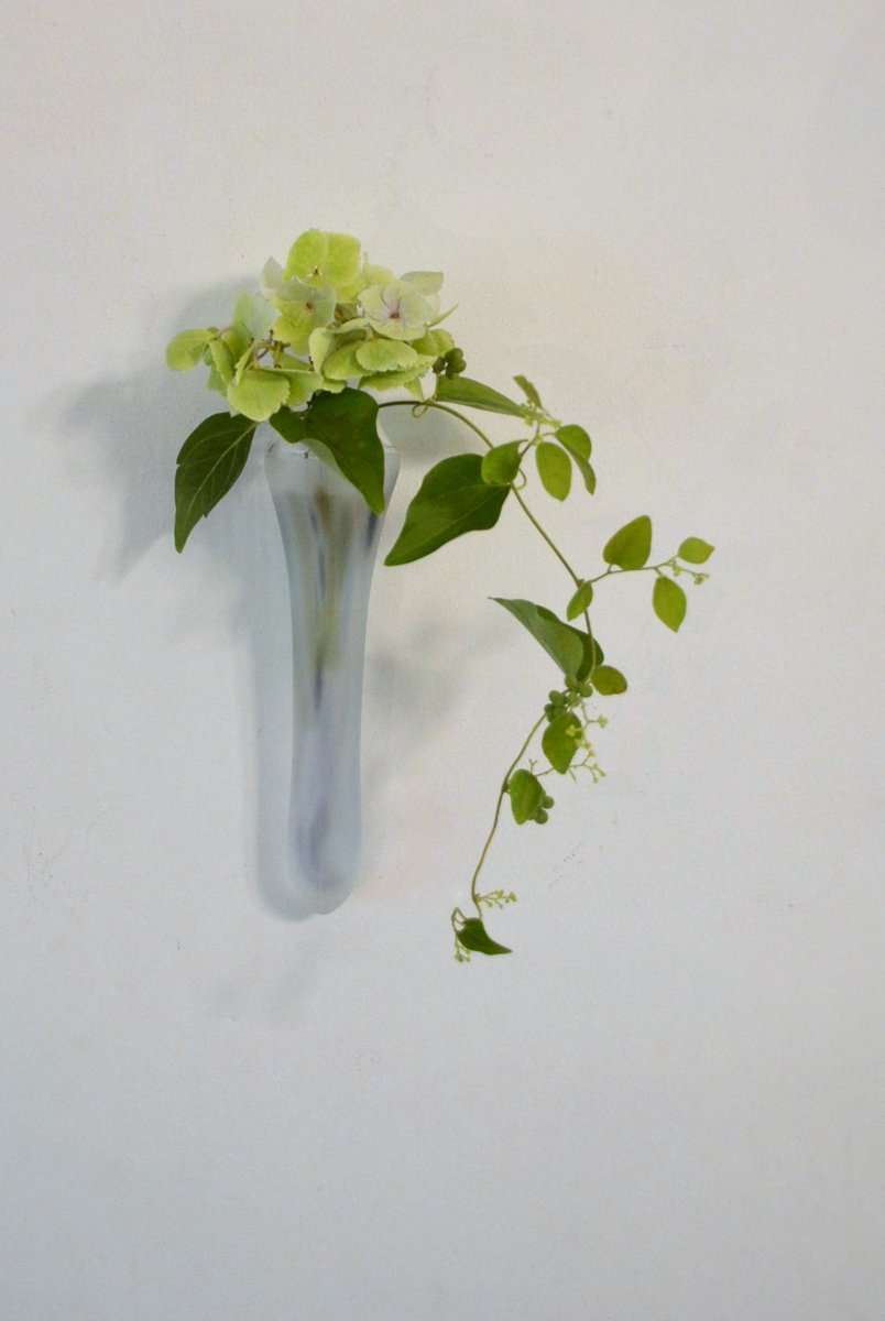 「目片千恵 ガラス展 水彩色の恋心」始まりました_d0087761_15304969.jpg