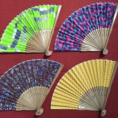 FOLDING WINDFAN BY USING FANCY PRINTED SHIRTINGS_d0155468_16203707.jpg