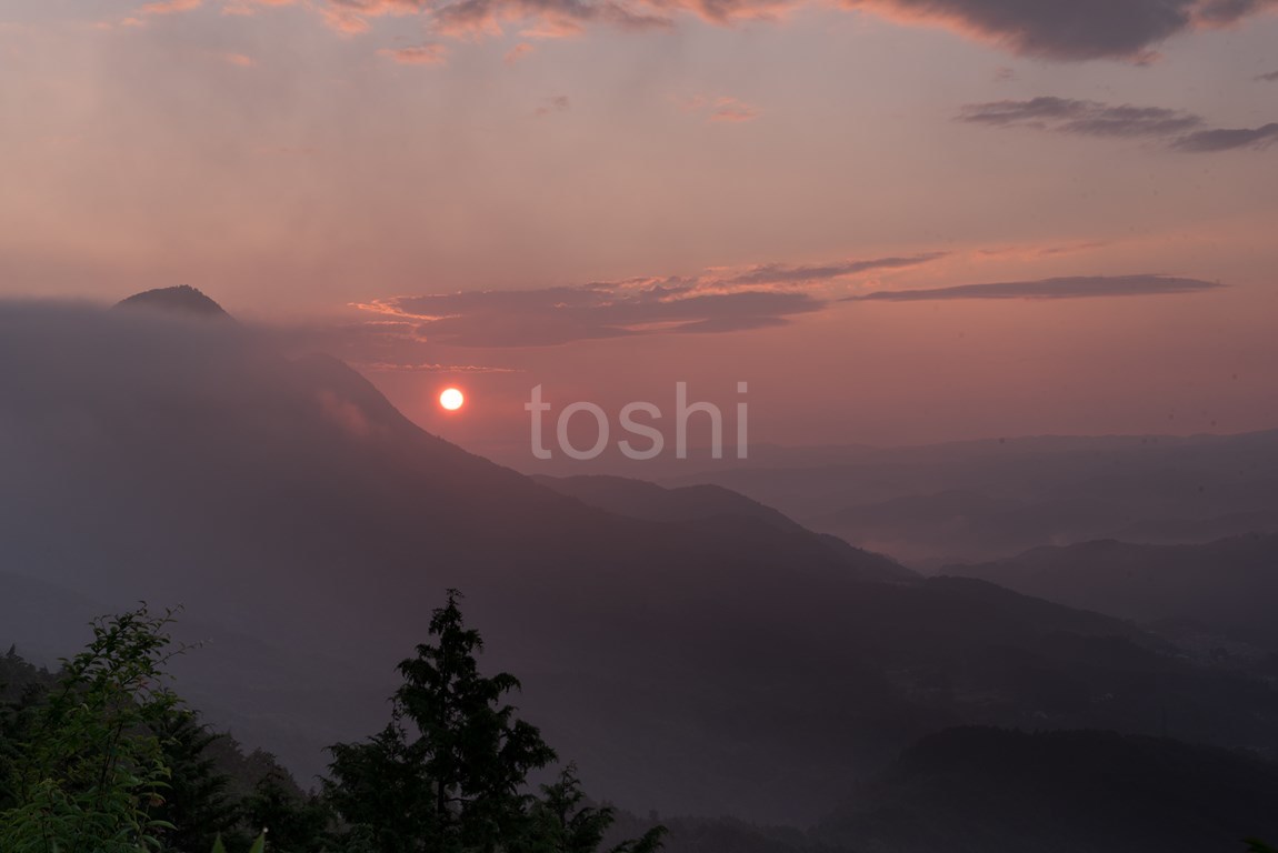 困った時の鳥見山_c0350572_17543427.jpg