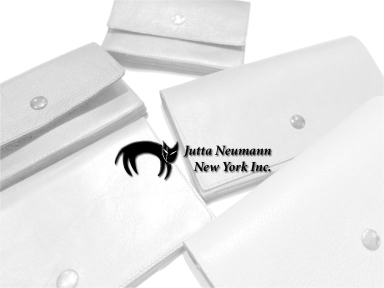 新入荷 JUTTA NEUMANN  LEATHER WALLET._d0187983_21472879.jpg