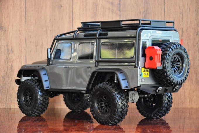 Traxxas TRX-4 Land Rover Defender : 朴念仁の艱苦
