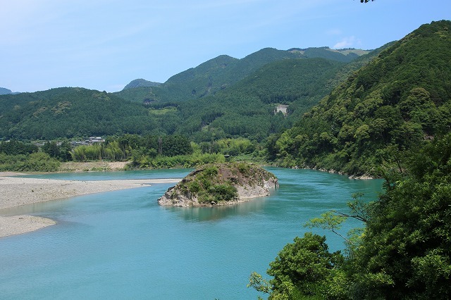 e0321325_09041868.jpg