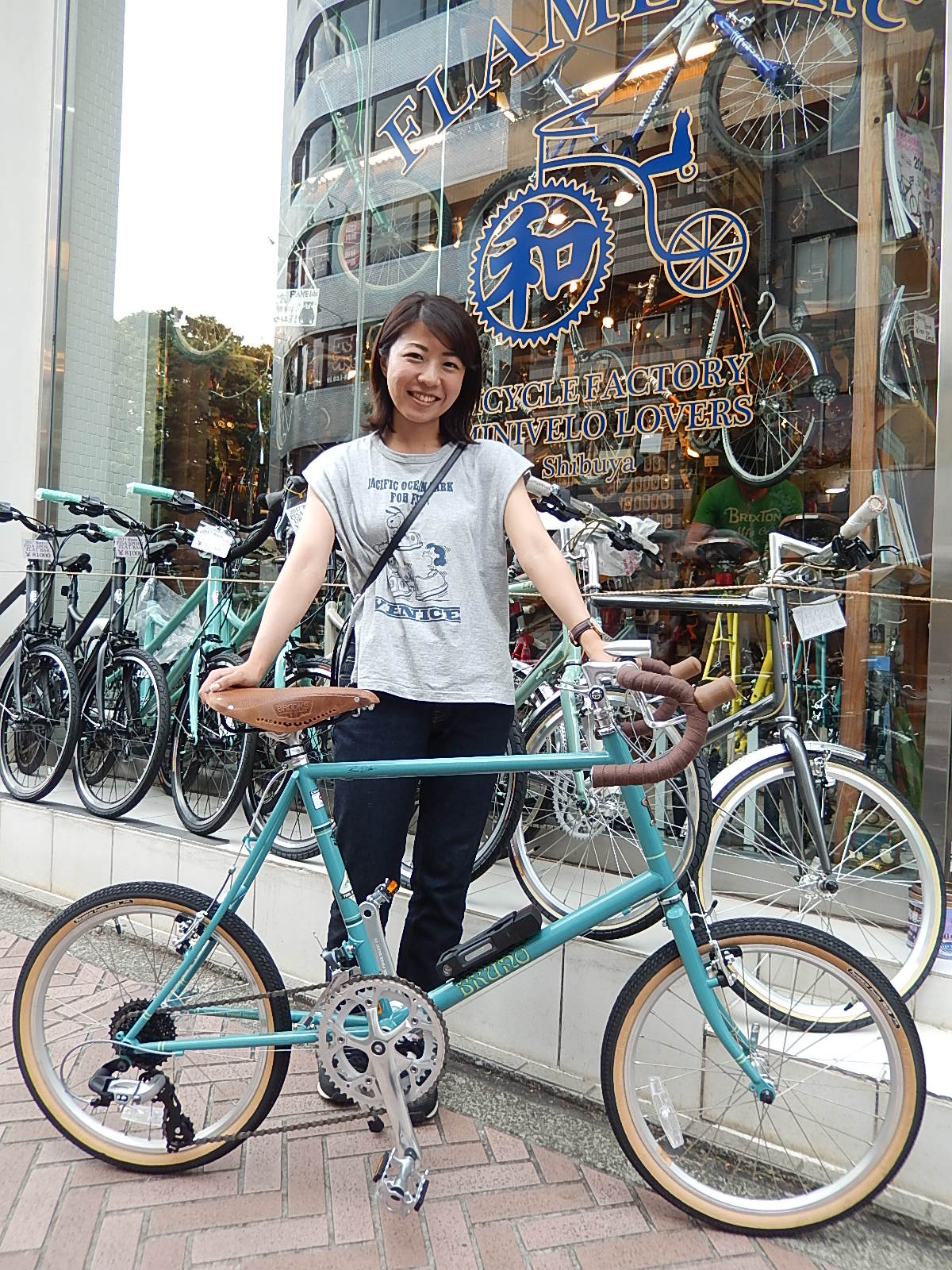 7月9日 渋谷 原宿 の自転車屋 FLAME bike前です_e0188759_19225599.jpg