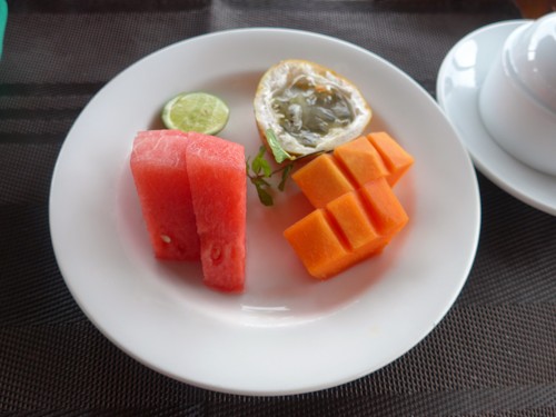 バリ島へ行く③ 〜テラスでの食事が超絶楽しい〜_f0232060_0183248.jpg