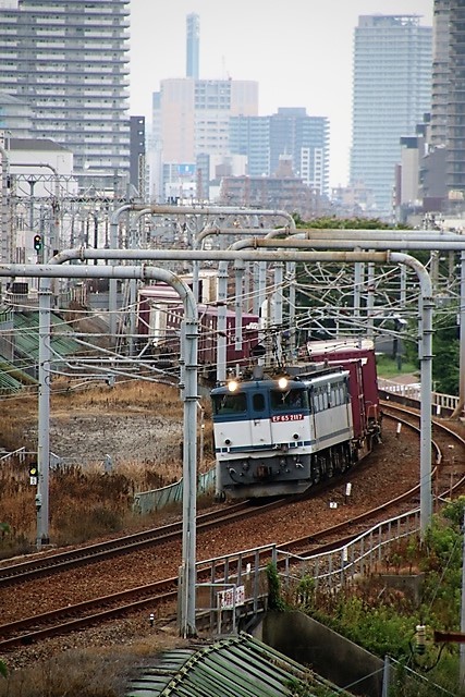 藤田八束の鉄道写真@岸辺・山崎カーブ・長田にて貨物列車撮影挑戦・・・絶景かな貨物列車の雄姿_d0181492_23213020.jpg