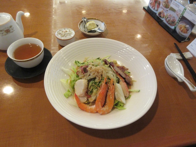 【銀座アスター】海の幸の冷麺2017_b0009849_16543993.jpg