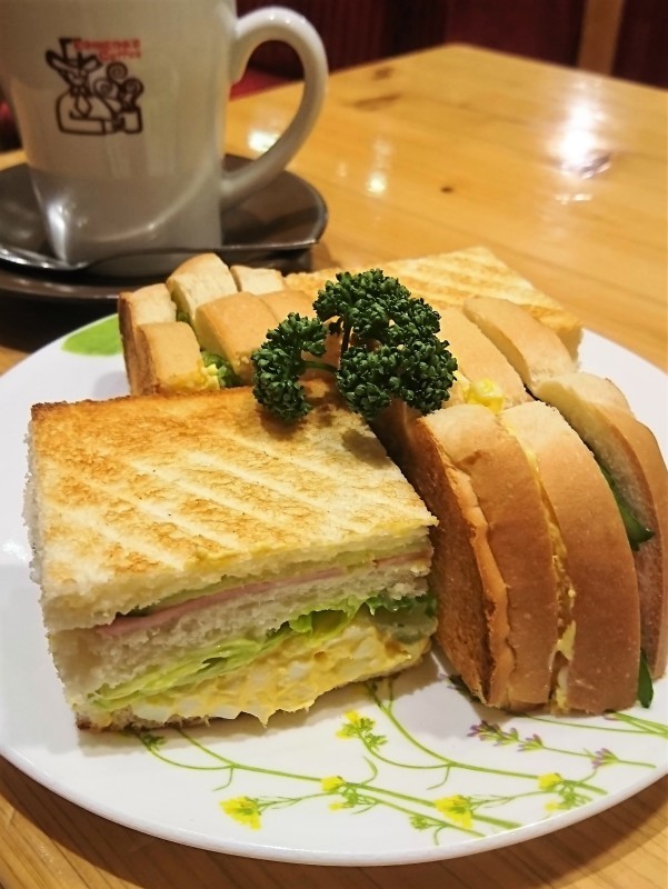 パンが美味しかった コメダ珈琲のサンドウィッチ カステラさん パンが美味しかった コメダ珈琲のサンドウィッチ カステラさん