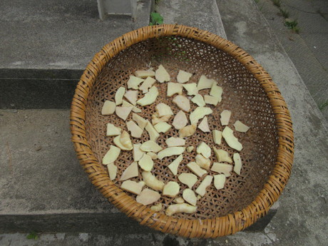 葦簀を出す・紅生姜を漬ける_a0203003_12533881.jpg