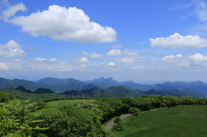 雲が流れる　_a0357206_20005727.jpg