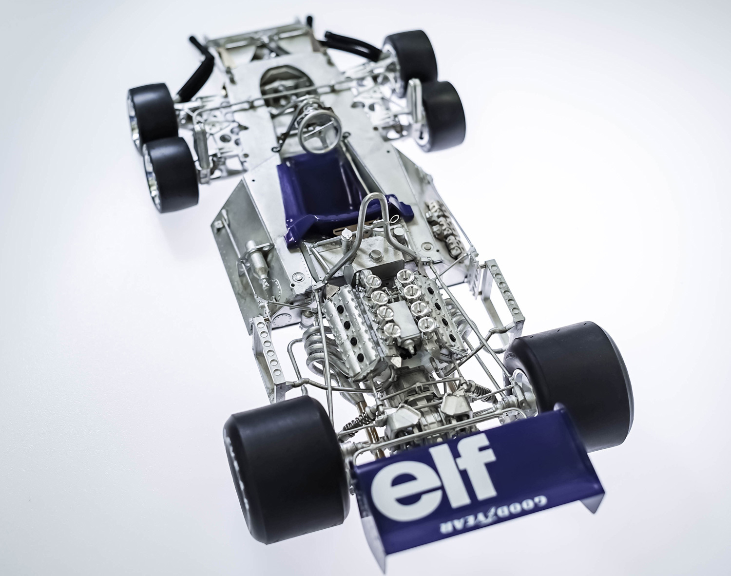 1/12scale Fulldetail Kit : Tyrrell P34 1977_d0355171_16582164.jpg