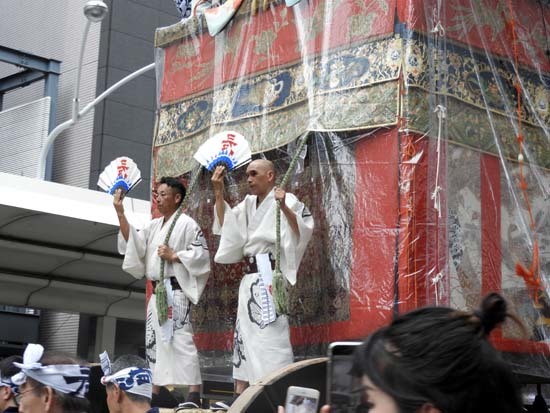 祇園祭　鉾の引き初め_e0048413_17363642.jpg