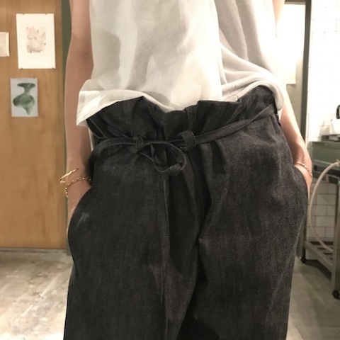 ゆれる　夏　の　トップス_d0364239_17574732.jpg