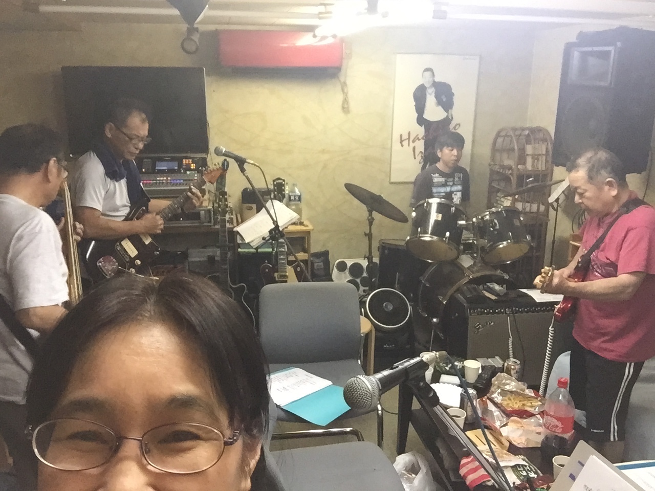 一小合唱指導&シアトルズ練習♪_b0115751_00263817.jpg
