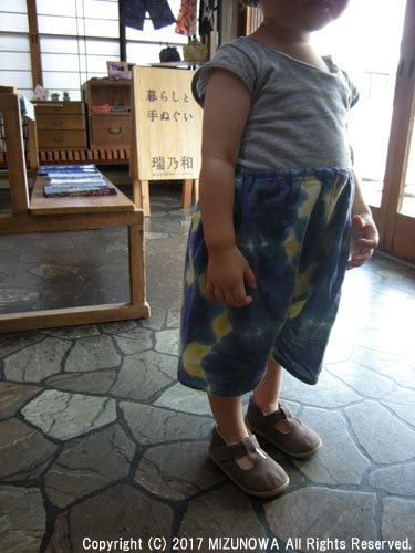 凛と幼子(おさなご)_d0255366_19411772.jpg