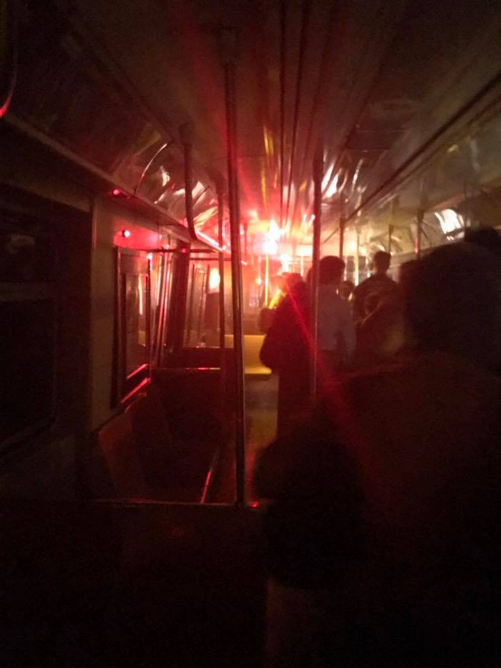 ニューヨークMAT地下鉄A トレイン脱線事故_a0150139_03250352.jpg