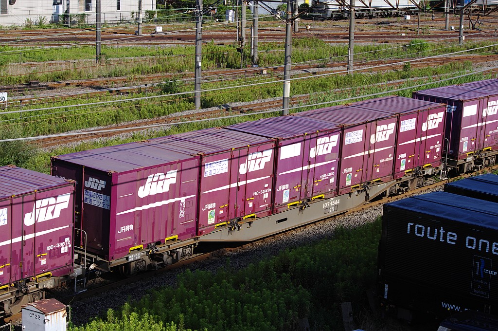 f0203926_22375131.jpg