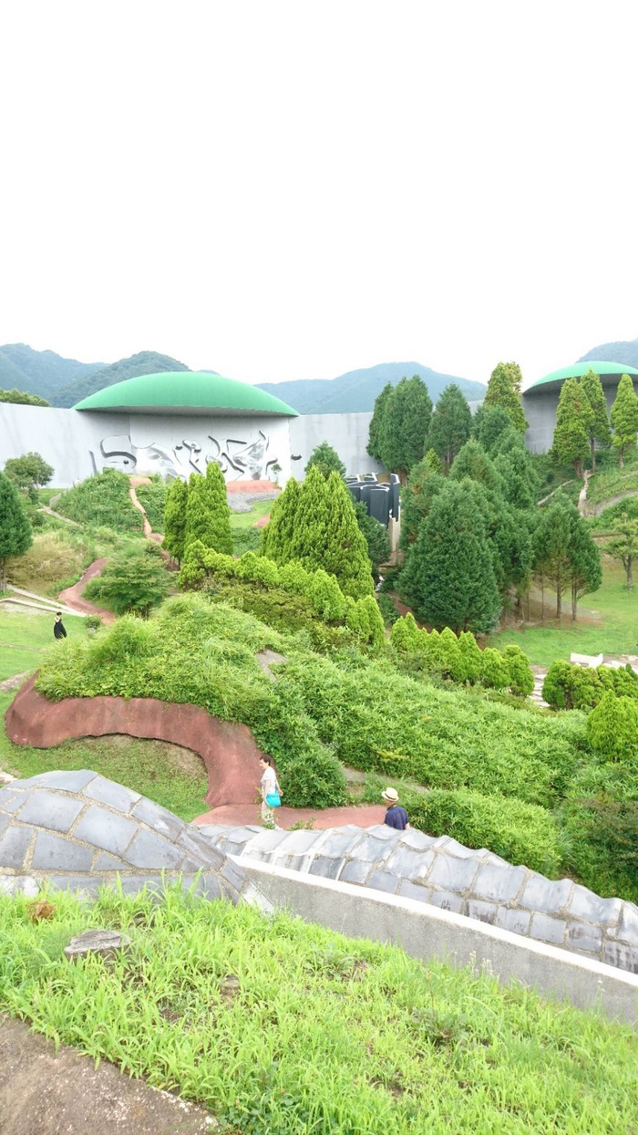 岐阜妙景　モネの池、ツインアーチ138、養老天命反転地_c0002171_23111117.jpg