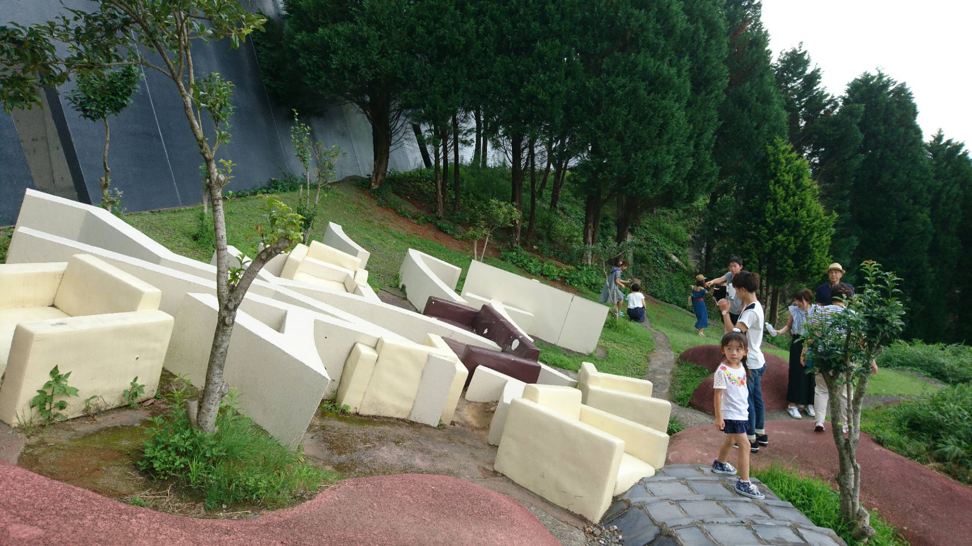 岐阜妙景　モネの池、ツインアーチ138、養老天命反転地_c0002171_23204668.jpg