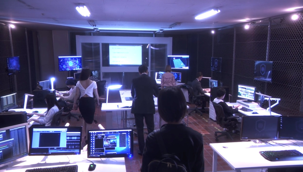 Amazon プライムビデオオリジナル Face サイバー犯罪特捜班 沈みゆく日本 イザヤ２