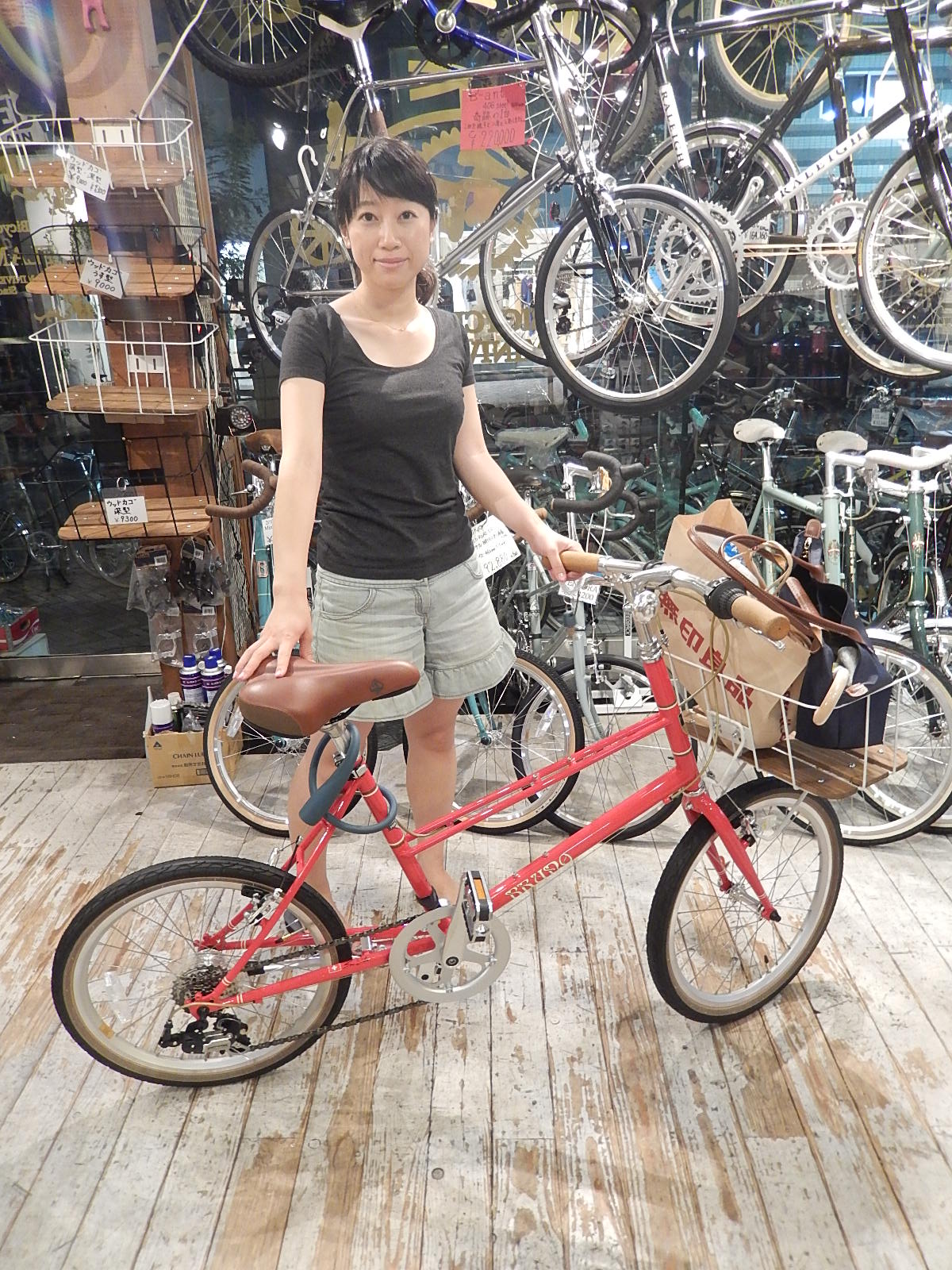 7月17日　渋谷　原宿　の自転車屋　FLAME bike前です_e0188759_19505895.jpg