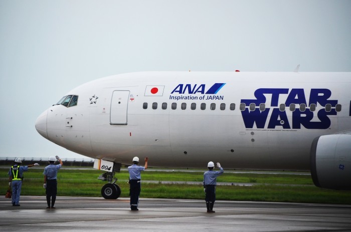 ”STAR WARS Jet at Yamaguchi-UBE Airport...7/18tue\"_d0153941_21085750.jpg