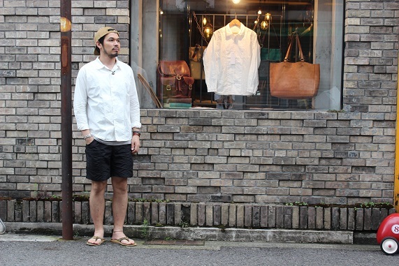 1枚でオーラのあるシャツ 「another 20th century」\"Deskwork Shirts\"_f0191324_07521322.jpg