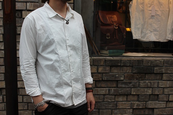 1枚でオーラのあるシャツ 「another 20th century」\"Deskwork Shirts\"_f0191324_07523475.jpg