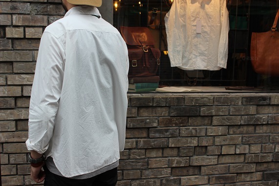 1枚でオーラのあるシャツ 「another 20th century」\"Deskwork Shirts\"_f0191324_07525827.jpg