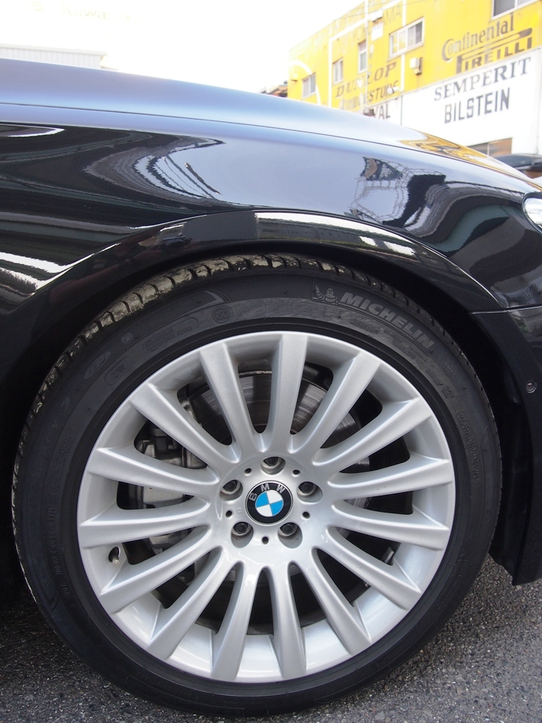 BMW・F01系740iのローダウンです。_e0188729_13285959.jpg