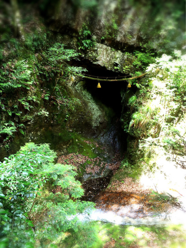 奈良 龍穴神社の滝と陀羅尼助_e0136066_09412392.jpg
