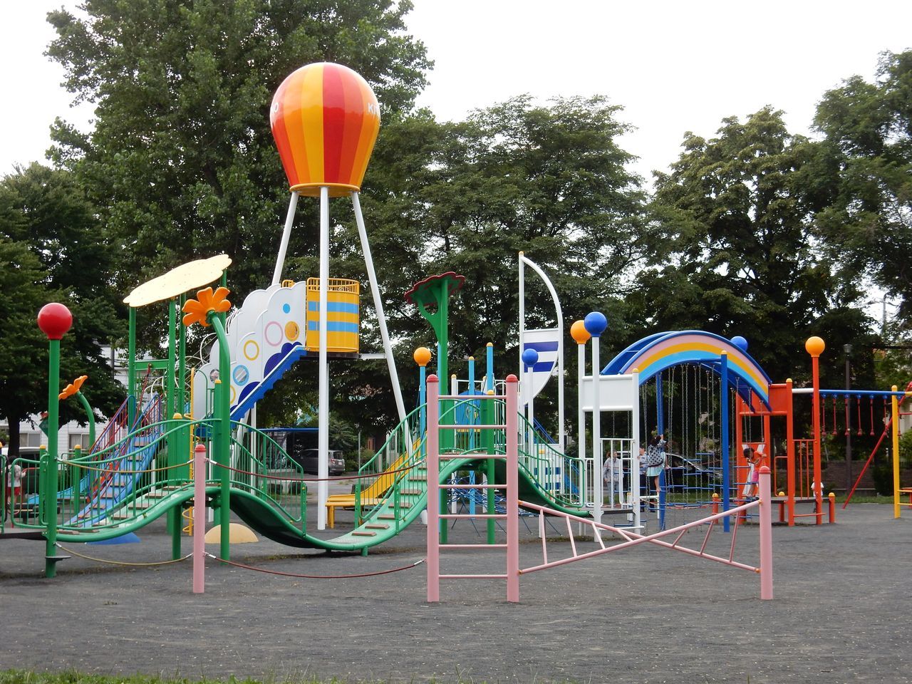 東区の冒険公園の名前は北園公園_c0025115_23460278.jpg