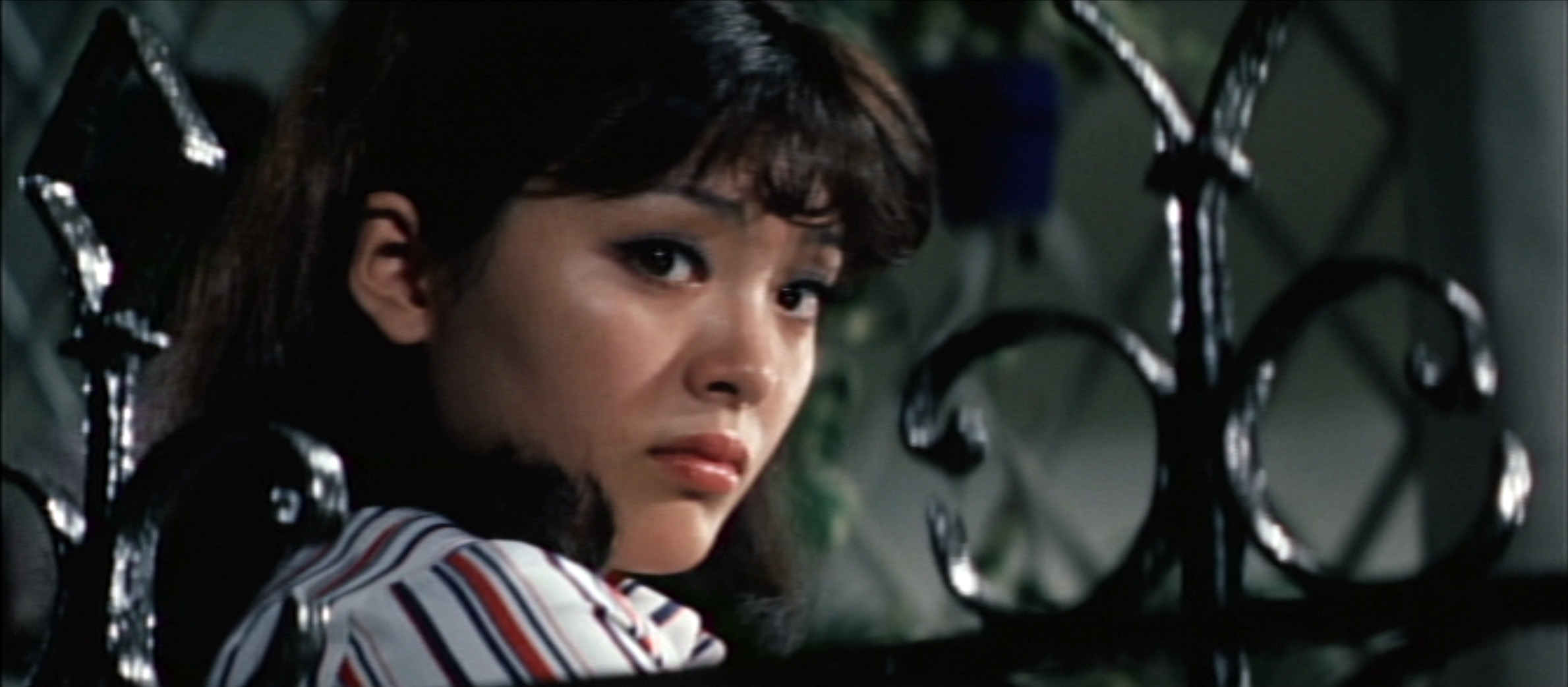 松坂慶子（Keiko Matsuzaka）「夜の診察室」（1971）・・・其の壱_e0042361_18152779.jpg