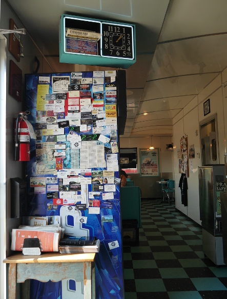 Queen\'s Diner @古き良き時代のダイナー_b0118001_23265892.jpg