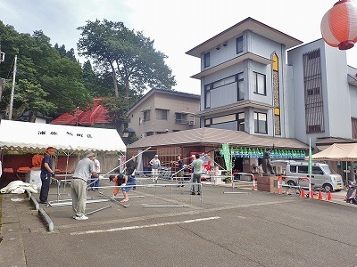 お祭りの前日準備でした_c0336902_19280657.jpg