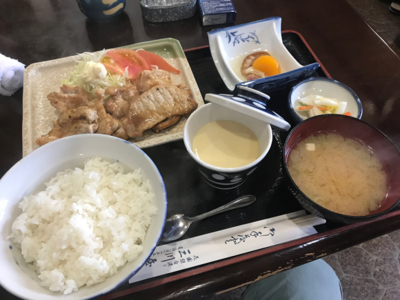 焼肉定食の巻。_b0271789_12144407.jpg