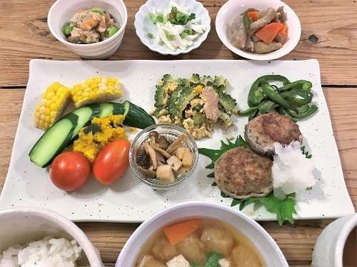 青々と凛としています!_d0249193_09200351.jpg