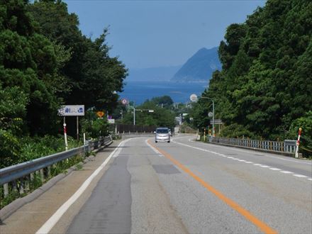 恐怖のなぎさドライブウェから妙高・燕温泉まで_e0044657_21000344.jpg