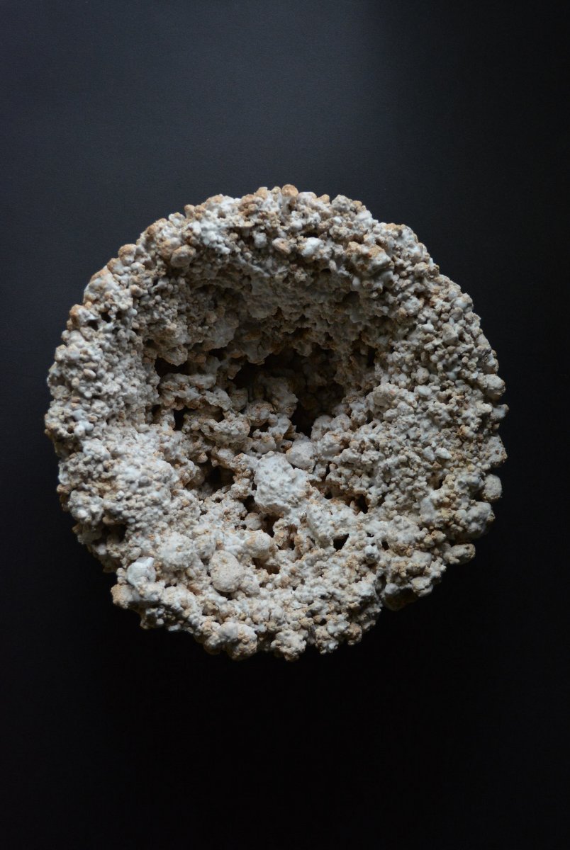 「 白石陽一展 土の現象 」 Stratum 半球・円柱_d0087761_1729061.jpg