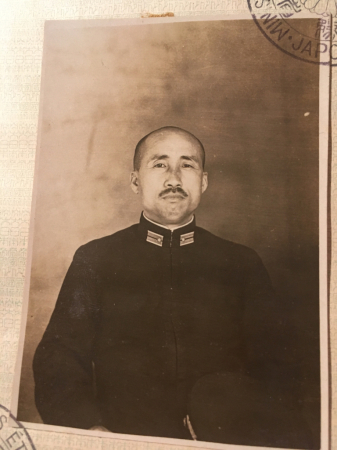 海軍少佐　大日本帝国外国旅券　公用　パスポート　戦前　軍人　写真 アメリカ合衆国琉球列島米国民政府（沖縄）発行の日本渡航文書 : r